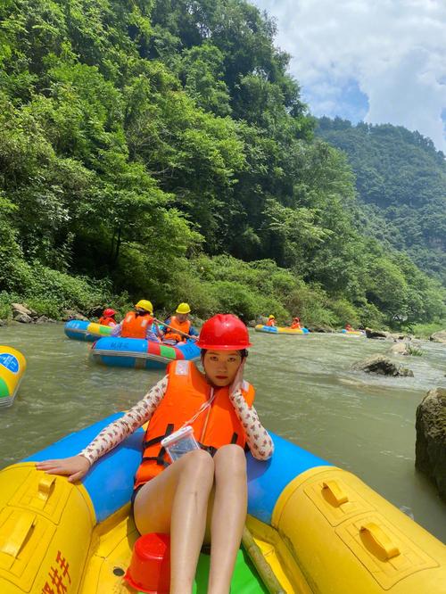 贵阳桃源河漂流_贵阳桃源河漂流小孩能漂吗